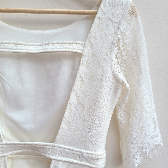 Tea & Cup Lace Overlay Dress with Open Back - Picture 9 of 14